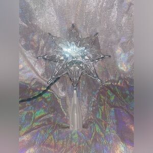 ** Clear Acrylic/Bright Light - Star Tree Topper  **